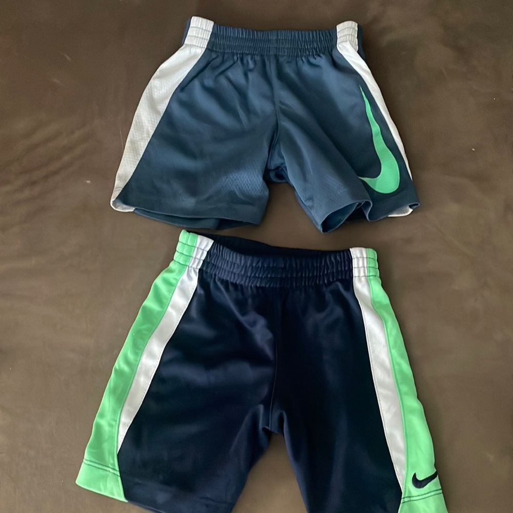 24m Boys Nike Shorts